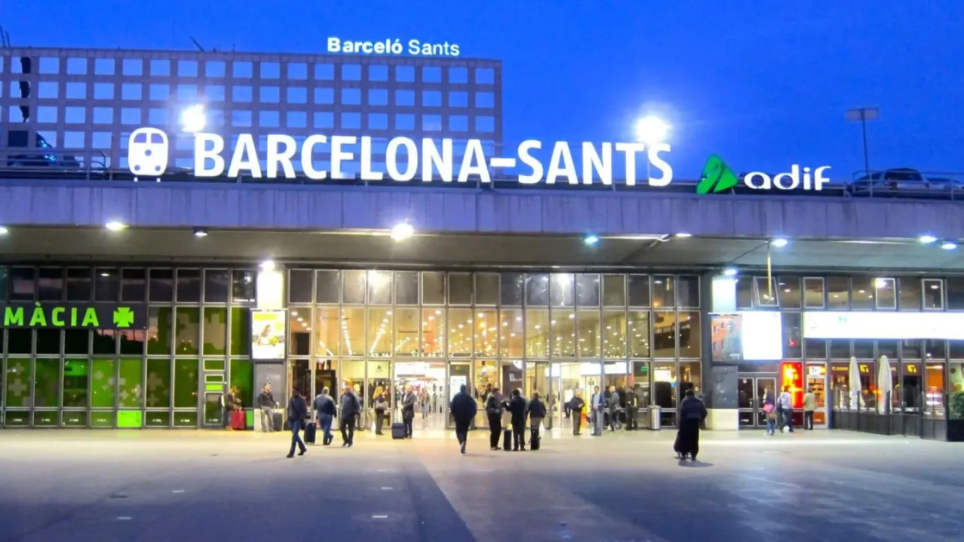 Sants Station - Luggage Transfer
